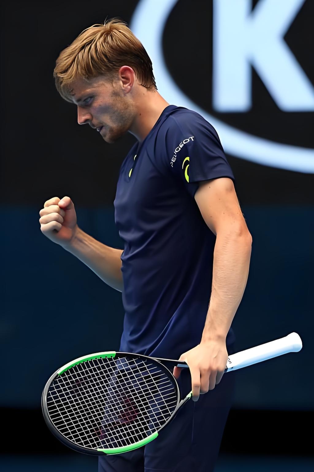 温网险胜年终总决赛，兹维列夫高光表现