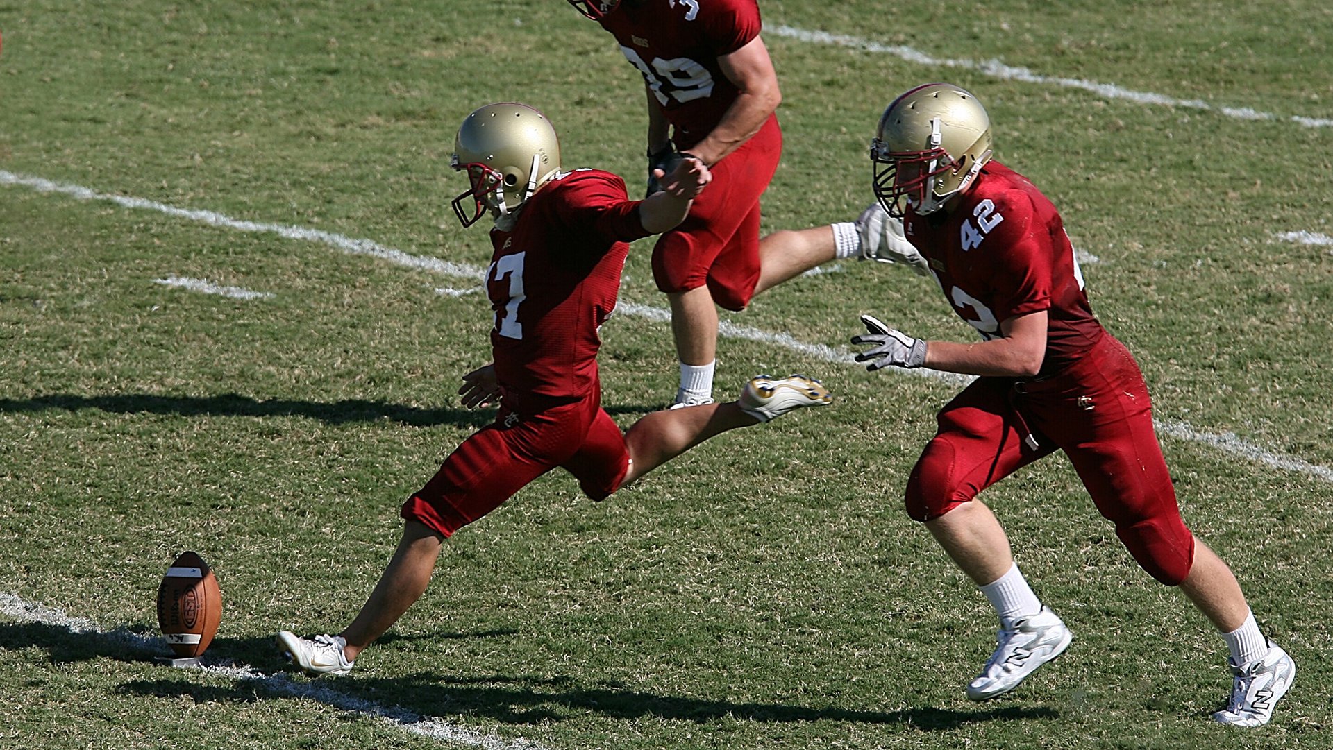 广厦队淘汰赛过关公牛，西亚卡姆在年度焦点之战接管比赛